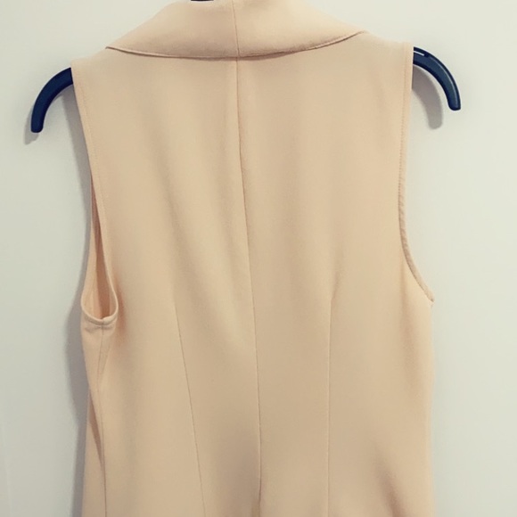 Dynamite Vest with Pockets - Picture 2 of 6